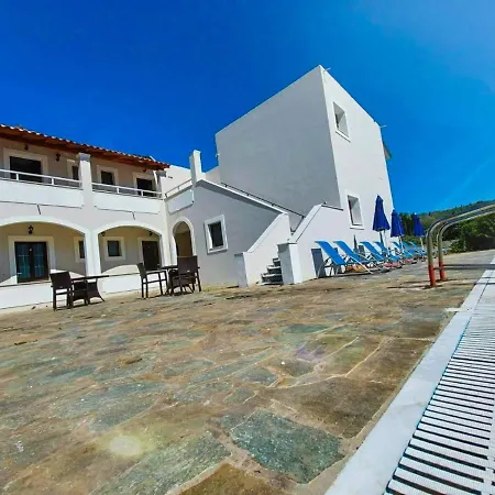 Apartmanhotel Spiridoula 1 & 4*