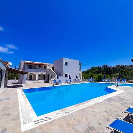 Vista Verde Apartments Σιδάρι