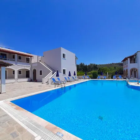 Vista Verde Apartments 4*